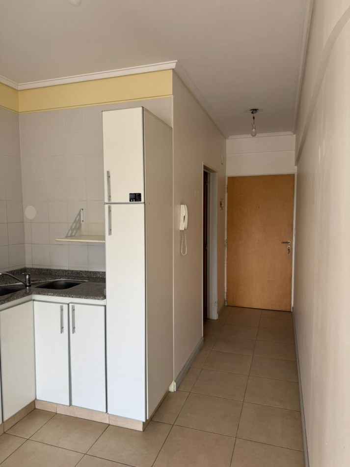 Impecable Monoambiente en Villa Urquiza con Balcon al contrafrente con hermosa vista y luz 