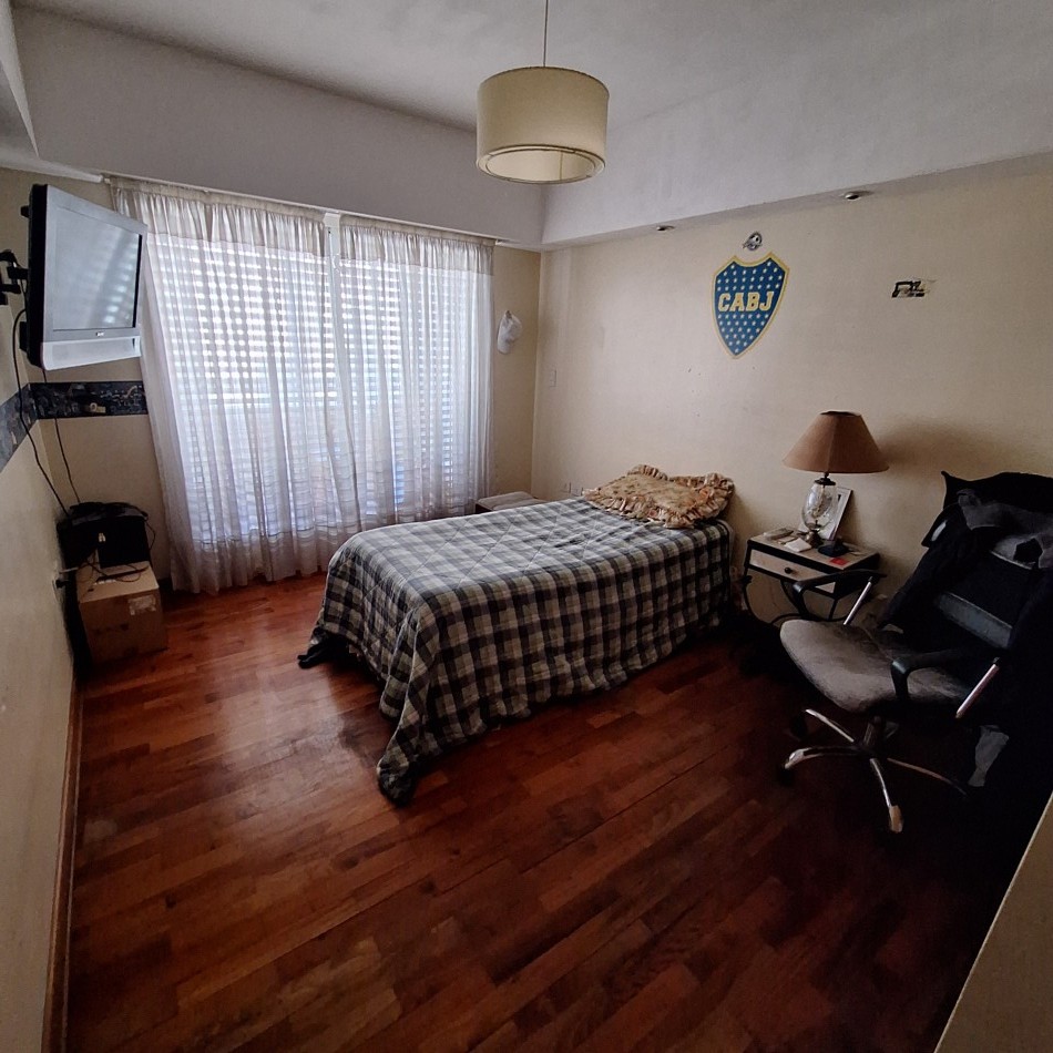 El Mejor Piso De 5 Ambientes, Dependencia y 2 Cocheras En excelente z/Caballito APTO CREDITO