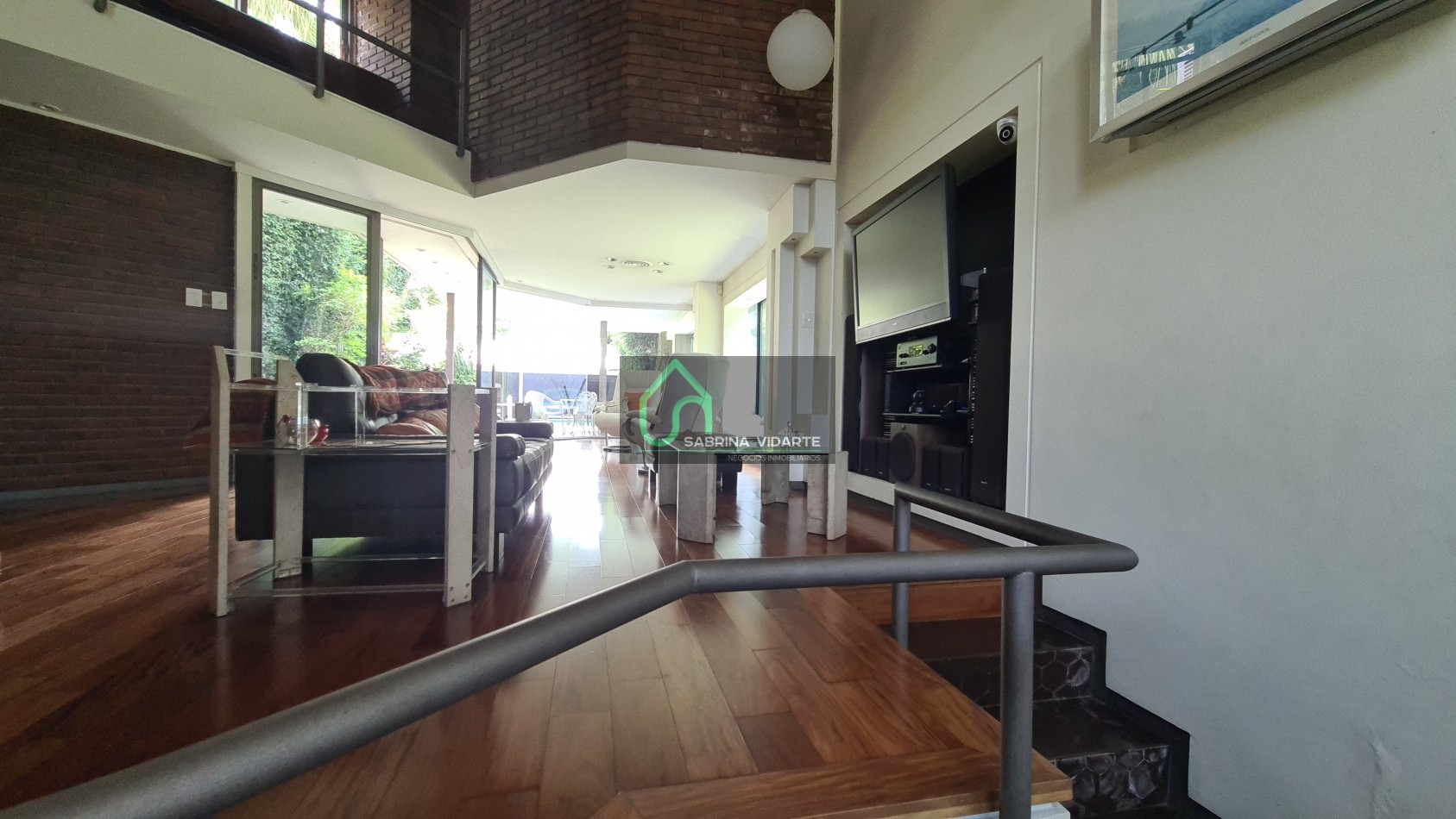 Bellisima Casa sobre Lote Propio a dos calles, Una Obra de Arte en Villa Devoto