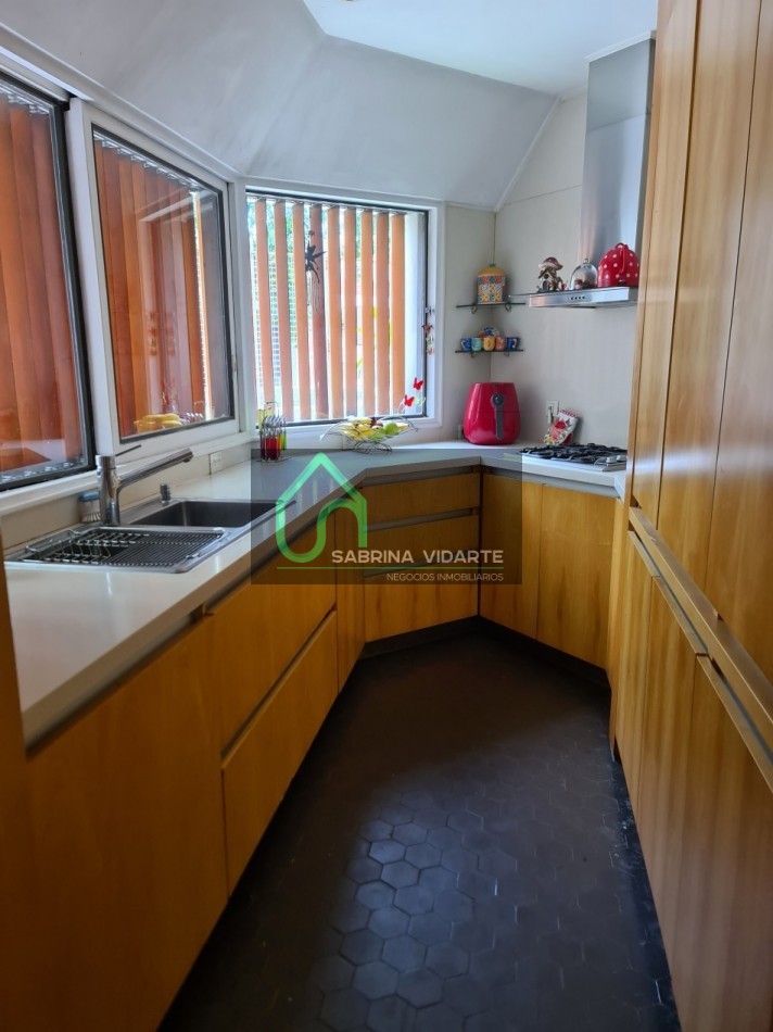 Bellisima Casa sobre Lote Propio a dos calles, Una Obra de Arte en Villa Devoto