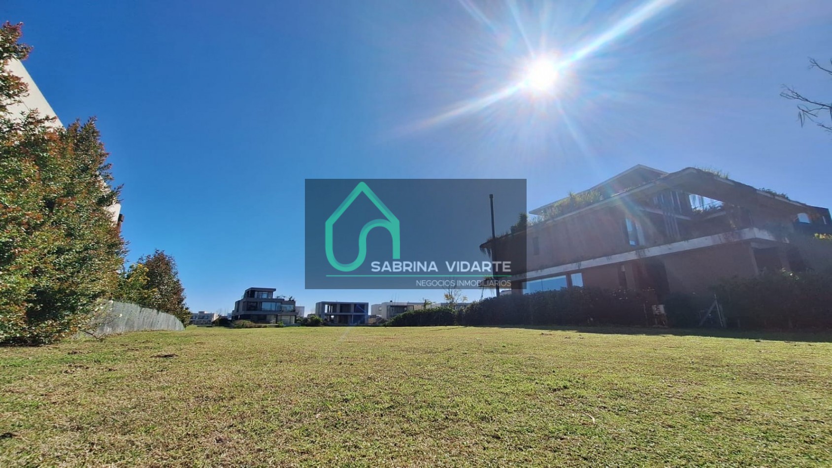 Unico Lote De 907m2 Al Agua En Virazon, Nordelta.