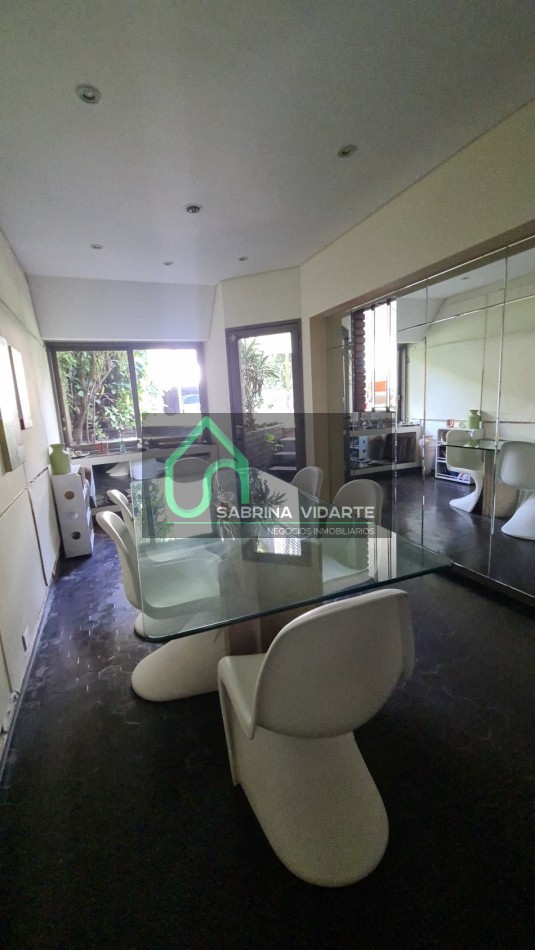 Bellisima Casa sobre Lote Propio a dos calles, Una Obra de Arte en Villa Devoto